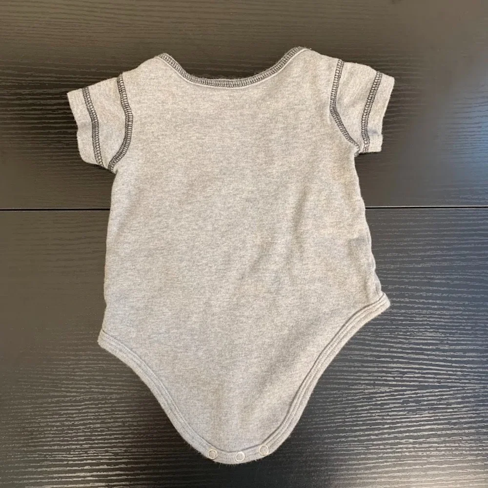 Chicago White Sox MLB One Piece Bodysuit Baby 3/6 Months‎